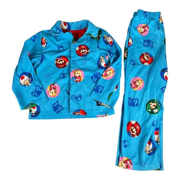 Unisex Pajama Sets Mario Bros Size 6 Outdoor Kids Red & Black Plaid Size 5 Used - Picture 2 of 14